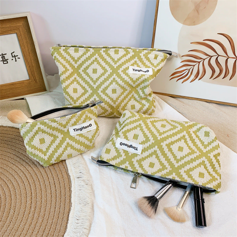 Women's Geometric Fabric Cosmetic Bag - Multi-Compartment Makeup Organizer with Zipper