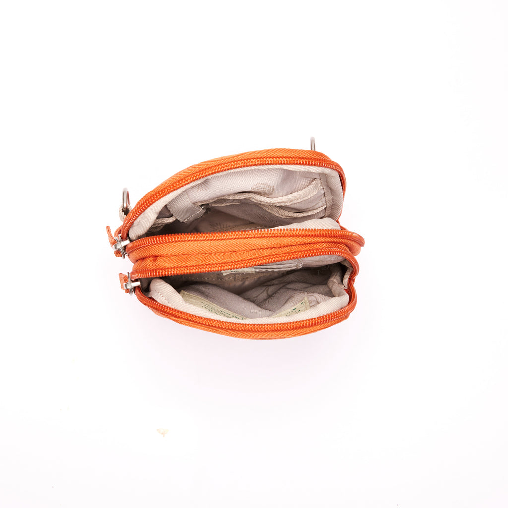 Endeavour Pouch