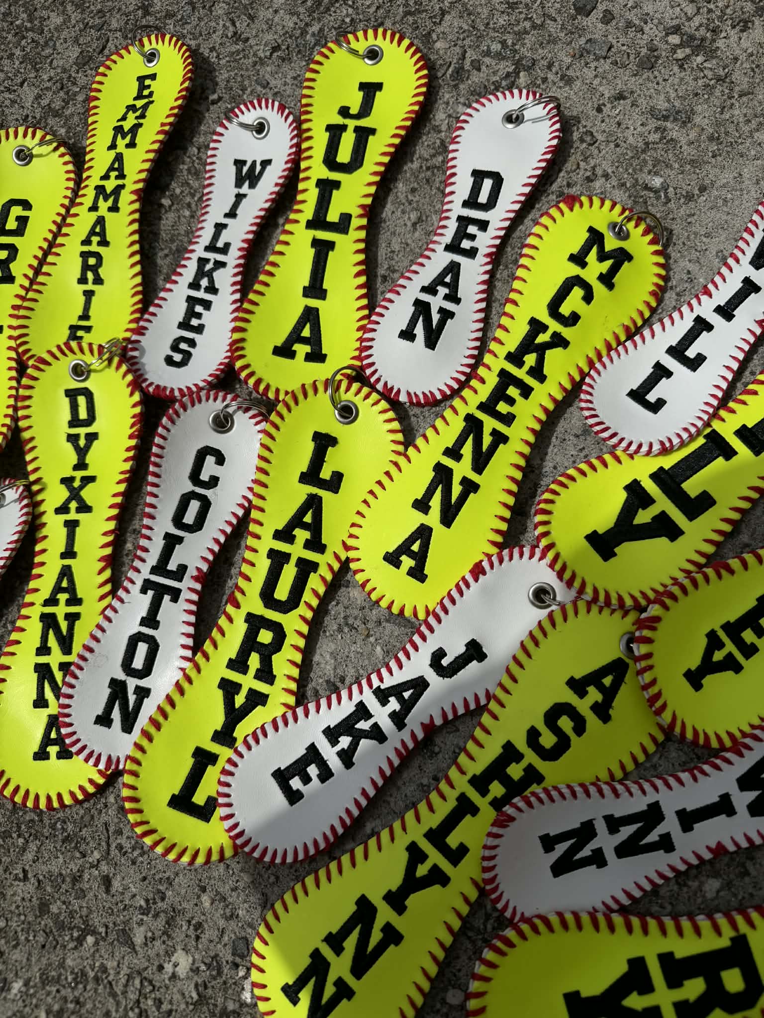 Personalized Embroidered Baseball or Softball Bag Tag | Keychain
