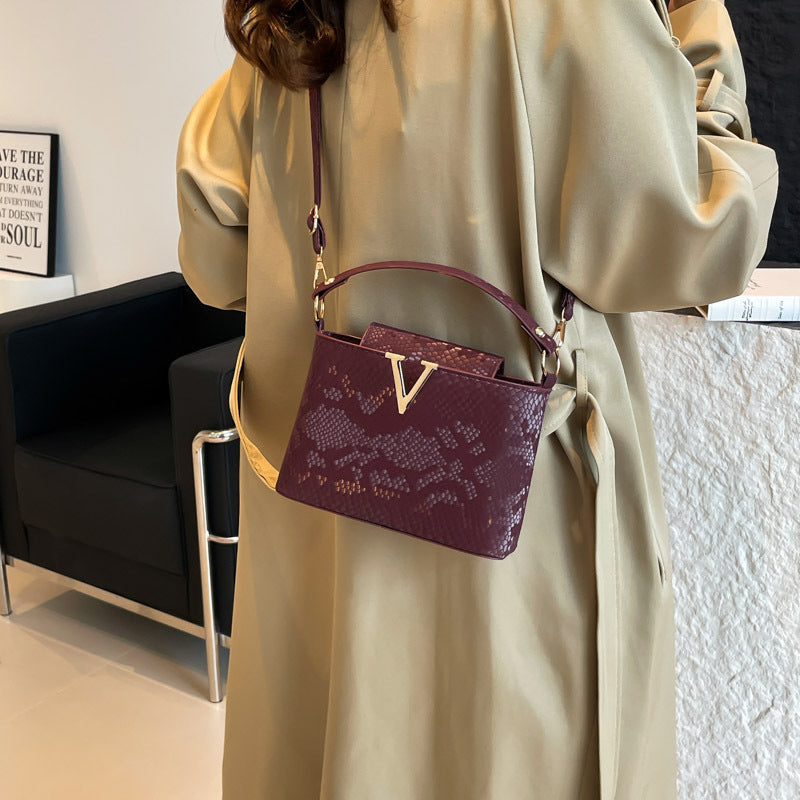 Women's PU Leather Crossbody Bag - Stylish Work & Everyday Shoulder Bag